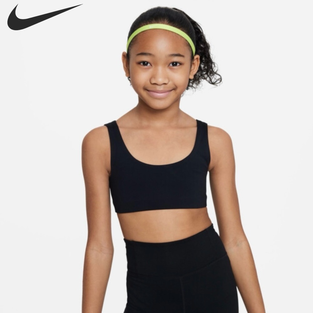 Nike Dri-Fit Alate All U Big Girls Black Sports Bra - Size M